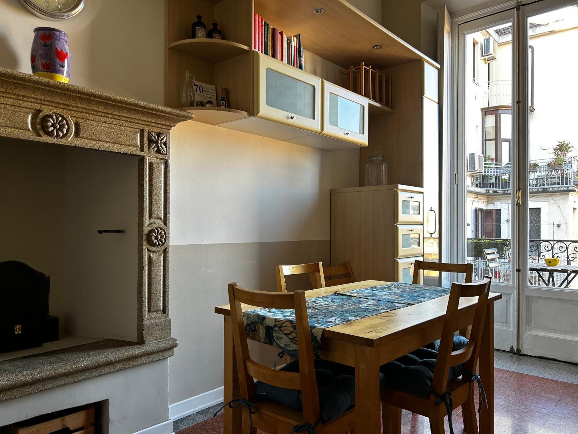 Apartamento Sant'Ambrogio With Charme Milán Exterior foto